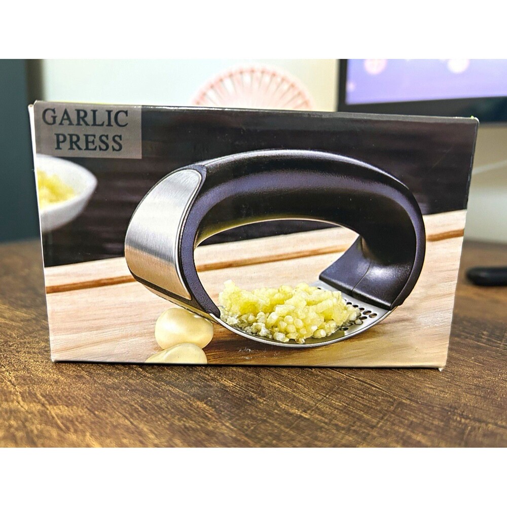Manual Garlic Press Set w/ Cleaning Brush & Garlic Peeler, Black/Silver